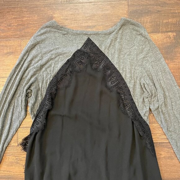 Long Sleeve Stretch Top with Knit Lace Back - Picture 15 of 16